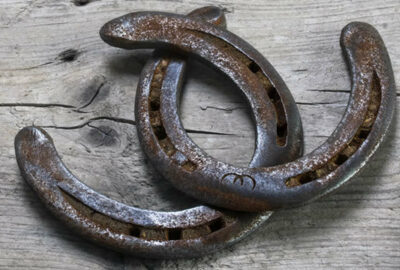 Using horseshoes luck